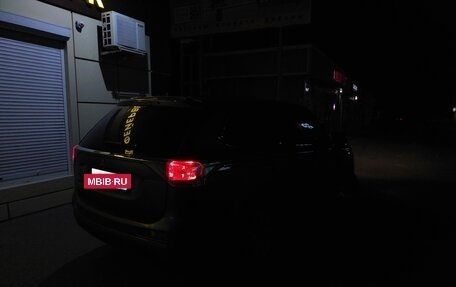Mitsubishi Outlander III рестайлинг 3, 2014 год, 1 740 000 рублей, 5 фотография