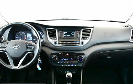 Hyundai Tucson III, 2016 год, 1 415 000 рублей, 5 фотография