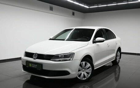 Volkswagen Jetta VI, 2012 год, 895 000 рублей, 1 фотография