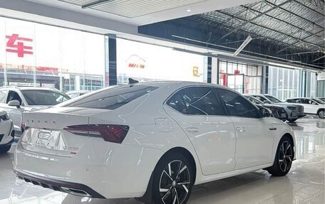 Skoda Octavia IV, 2023 год, 1 740 000 рублей, 6 фотография