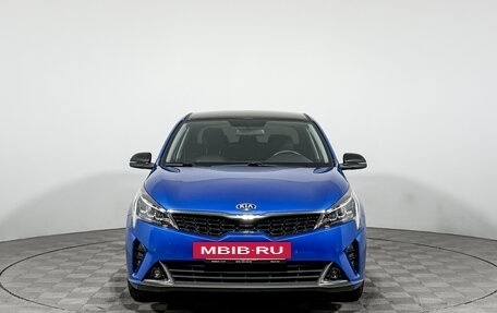 KIA Rio IV, 2020 год, 1 590 000 рублей, 2 фотография