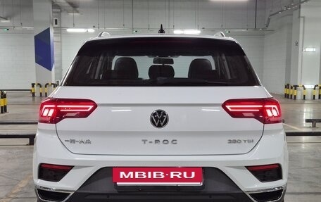 Volkswagen T-Roc I, 2022 год, 2 650 000 рублей, 4 фотография