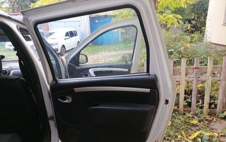Dacia Logan I, 2011 год, 430 000 рублей, 3 фотография