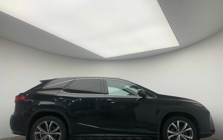 Lexus RX IV рестайлинг, 2018 год, 3 999 999 рублей, 8 фотография