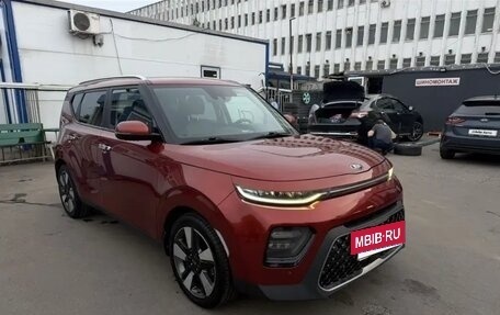 KIA Soul III, 2019 год, 1 850 000 рублей, 2 фотография