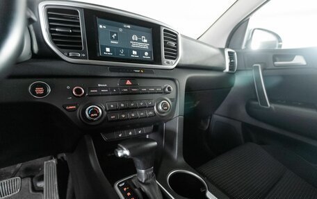 KIA Sportage IV рестайлинг, 2019 год, 1 855 000 рублей, 14 фотография