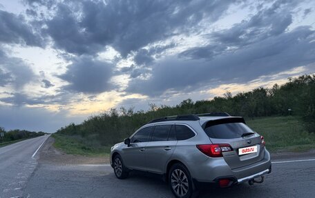 Subaru Outback IV рестайлинг, 2017 год, 2 350 000 рублей, 6 фотография