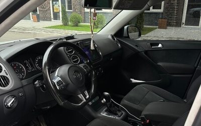 Volkswagen Tiguan I, 2016 год, 1 800 000 рублей, 1 фотография