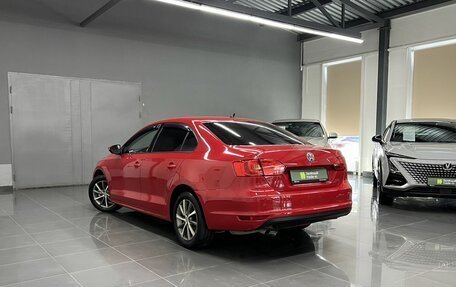 Volkswagen Jetta VI, 2011 год, 845 000 рублей, 6 фотография