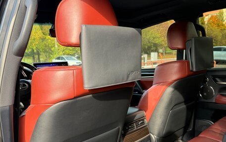 Lexus LX III, 2018 год, 9 000 000 рублей, 13 фотография