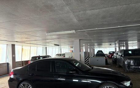 BMW 3 серия, 2018 год, 2 800 000 рублей, 4 фотография