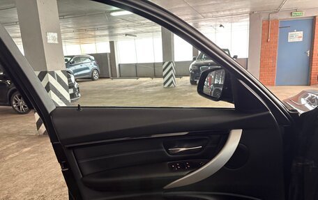 BMW 3 серия, 2018 год, 2 800 000 рублей, 15 фотография