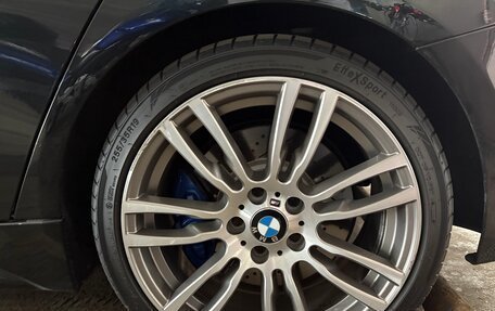 BMW 3 серия, 2018 год, 2 800 000 рублей, 39 фотография