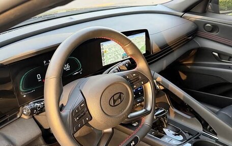Hyundai Elantra, 2023 год, 1 340 000 рублей, 9 фотография
