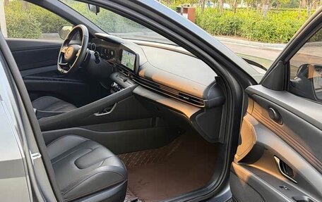 Hyundai Elantra, 2023 год, 1 340 000 рублей, 8 фотография