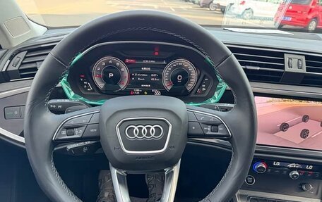 Audi Q3, 2023 год, 2 040 000 рублей, 14 фотография
