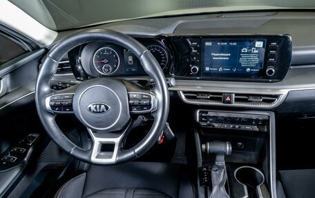 KIA K5, 2021 год, 2 590 000 рублей, 9 фотография