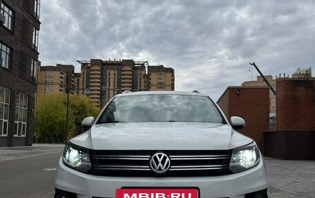 Volkswagen Tiguan I, 2016 год, 1 800 000 рублей, 6 фотография