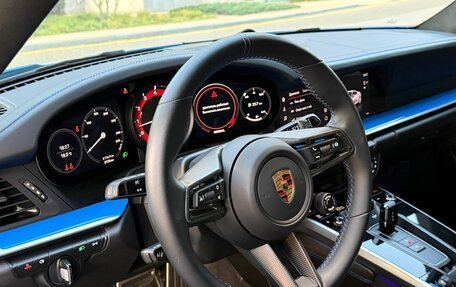 Porsche 911, 2021 год, 15 500 000 рублей, 20 фотография