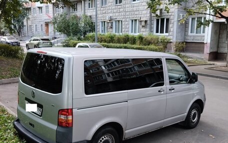 Volkswagen Caravelle T5, 2008 год, 1 300 000 рублей, 5 фотография