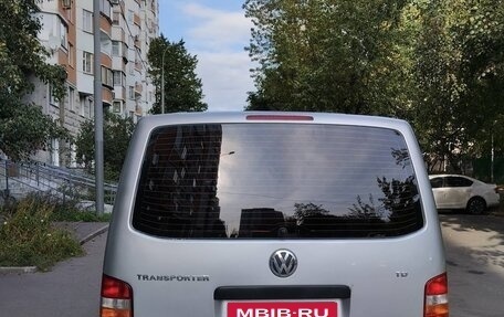 Volkswagen Caravelle T5, 2008 год, 1 300 000 рублей, 2 фотография