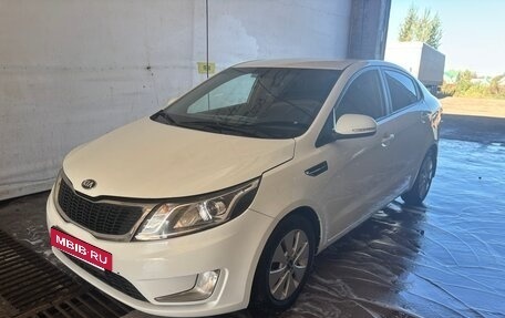 KIA Rio III рестайлинг, 2014 год, 800 000 рублей, 2 фотография