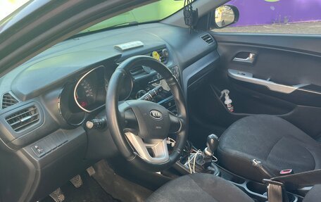 KIA Rio III рестайлинг, 2012 год, 800 000 рублей, 10 фотография