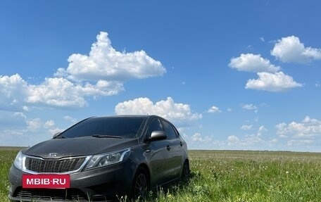 KIA Rio III рестайлинг, 2012 год, 800 000 рублей, 5 фотография