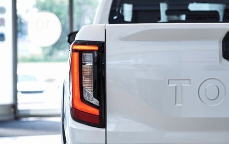 Toyota Hilux, 2026 год, 7 850 000 рублей, 20 фотография