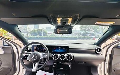 Mercedes-Benz A-Класс, 2023 год, 1 540 000 рублей, 9 фотография