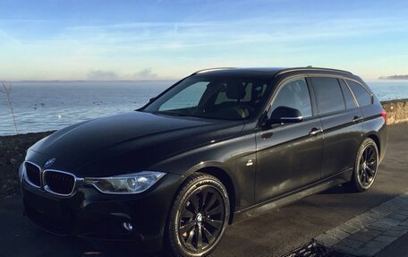 BMW 3 серия, 2015 год, 2 000 000 рублей, 2 фотография