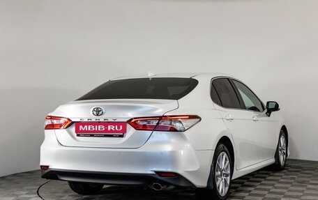 Toyota Camry, 2021 год, 2 799 000 рублей, 5 фотография