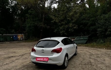 Opel Astra J, 2012 год, 675 945 рублей, 5 фотография