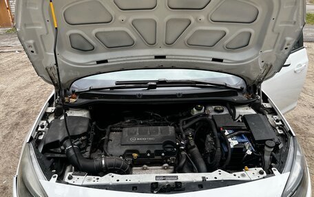 Opel Astra J, 2012 год, 675 945 рублей, 11 фотография