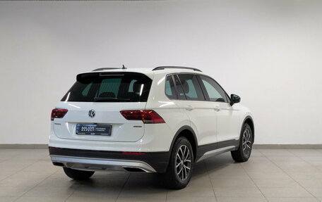 Volkswagen Tiguan II, 2019 год, 2 650 000 рублей, 5 фотография