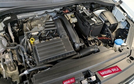 Volkswagen Tiguan II, 2019 год, 2 650 000 рублей, 9 фотография