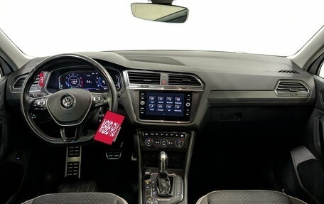 Volkswagen Tiguan II, 2019 год, 2 650 000 рублей, 16 фотография