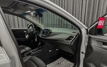 Chevrolet Monza, 2020 год, 1 250 000 рублей, 13 фотография