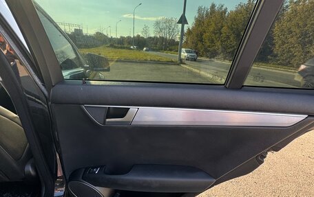 Mercedes-Benz C-Класс, 2011 год, 1 500 000 рублей, 14 фотография