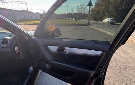 Mercedes-Benz C-Класс, 2011 год, 1 500 000 рублей, 18 фотография