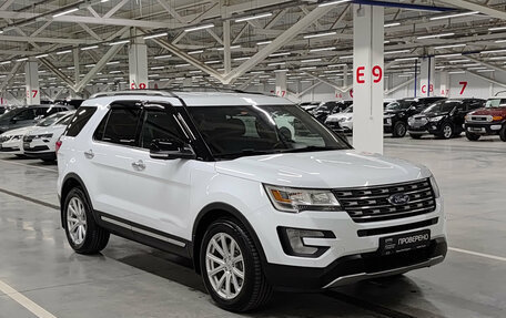 Ford Explorer VI, 2018 год, 2 490 000 рублей, 3 фотография