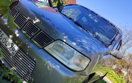 Nissan Cube II, 2002 год, 150 000 рублей, 1 фотография
