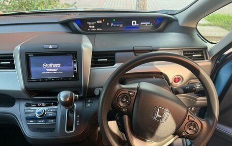 Honda Freed II, 2018 год, 1 585 000 рублей, 11 фотография