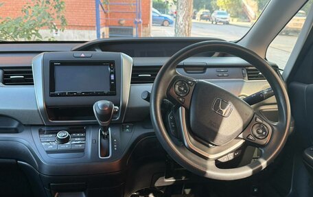 Honda Freed II, 2018 год, 1 585 000 рублей, 10 фотография