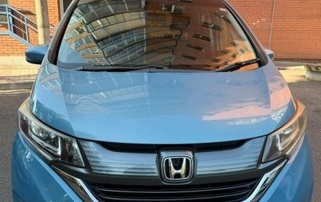 Honda Freed II, 2018 год, 1 585 000 рублей, 2 фотография