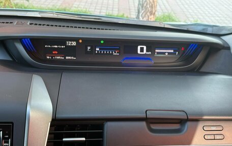 Honda Freed II, 2018 год, 1 585 000 рублей, 26 фотография