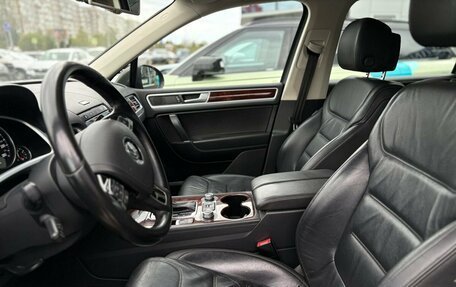 Volkswagen Touareg III, 2015 год, 2 640 000 рублей, 10 фотография
