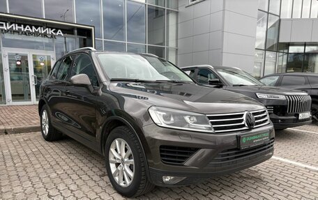 Volkswagen Touareg III, 2015 год, 2 640 000 рублей, 3 фотография