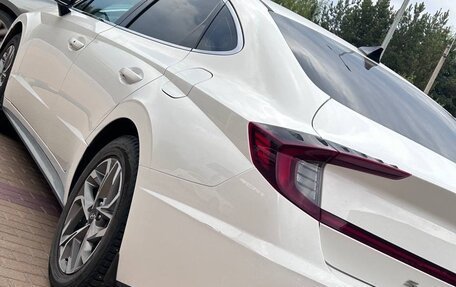 Hyundai Sonata VIII, 2022 год, 2 300 000 рублей, 3 фотография
