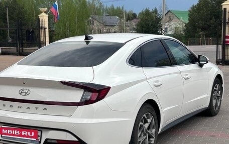 Hyundai Sonata VIII, 2022 год, 2 300 000 рублей, 5 фотография